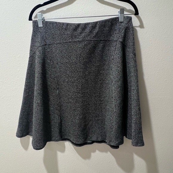 Max Studio Women's Mini Skirt, size M, NWT, stretchy, pull-on, winter, boots - Picture 1 of 6